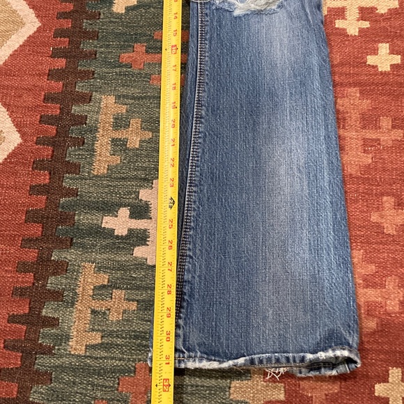 Abercrombie & Fitch Stylish Blue Distressed Women's Jeans - Picture 9 of 12